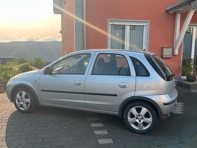 Usata Opel Corsa 80 CV (58 kW) 2004 Argento Utilitaria