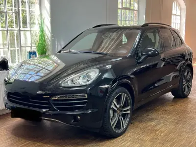 Second-hand Porsche Cayenne S Sport 382 CP (280 kW) 2013 Negru SUV