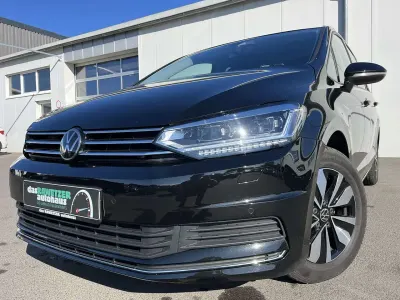 Używany VW Touran Goal 150 KM (110 kW) 2025 Czarny Minivan