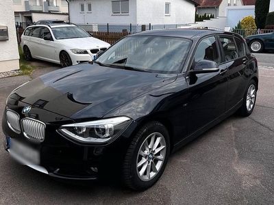 Second-hand BMW 116 Urban Line 136 CP (100 kW) 2011 Negru Hatchback