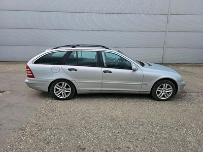 Mercedes C220
