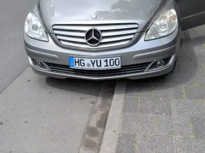Używany Mercedes B200