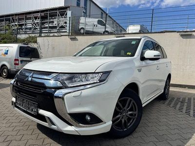 Mitsubishi Outlander P-HEV