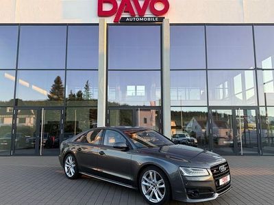 Audi S8 plus