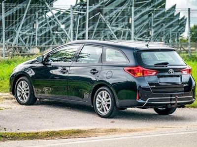 Toyota Auris Touring Sports