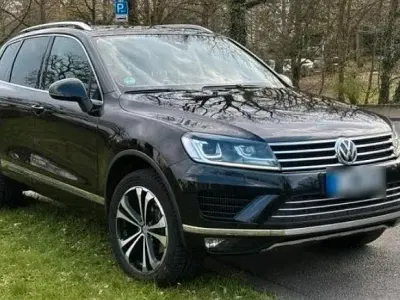 Gebraucht VW Touareg 204 PS (150 kW) 2016 Schwarz SUV