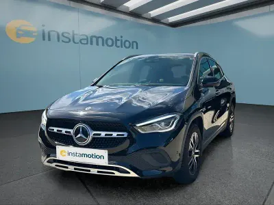 Gebraucht Mercedes GLA180 136 PS (100 kW) 2021 Schwarz SUV
