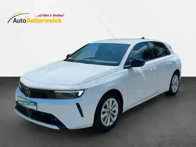 Gebraucht Opel Astra Business Edition 131 PS (96 kW) 2022 Arktisweiss Kleinwagen