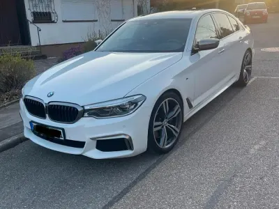 Gebraucht BMW M550 Sport Line 400 PS (294 kW) 2018 Weiß Limousine