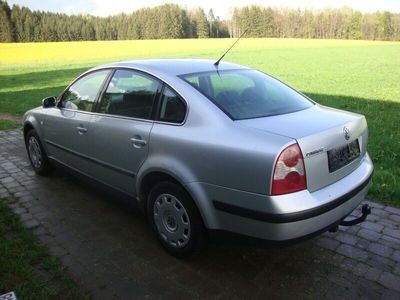 gebraucht VW Passat 3BG 1,6l Benzin Tüv 03/26