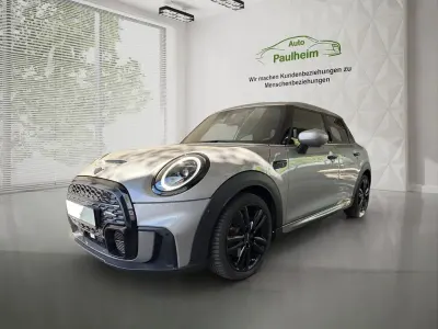 Używany Mini John Cooper Works 178 KM (130 kW) 2023 Srebrny Hatchback
