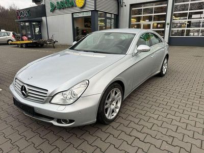 Silber Gebraucht 2006 Mercedes CLS320 Limousine | 3.450 € (Etwas zu teuer)