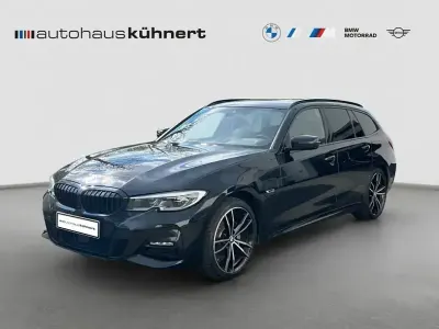 Gebraucht BMW 320e M Sport 204 PS (150 kW) 2022 Schwarz Kombi