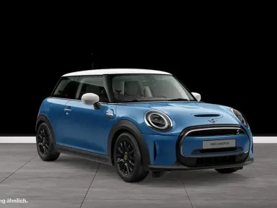 Gebraucht Mini Cooper SE 135 kW (184 PS) 2023 Blau Kleinwagen
