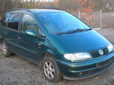 Gebraucht VW Sharan Highline 110 PS (80 kW) 1997 Grün Van / Kleinbus