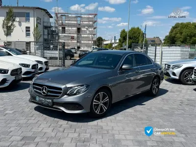 Gebraucht Mercedes E200 Avantgarde 197 PS (144 kW) 2020 Selenitgrau Limousine