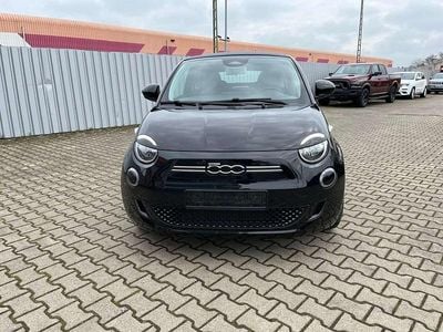 Gebraucht Fiat 500e Icon 86 kW (118 PS) 2022 Colore esterno (onyx schwarz) Cabrio