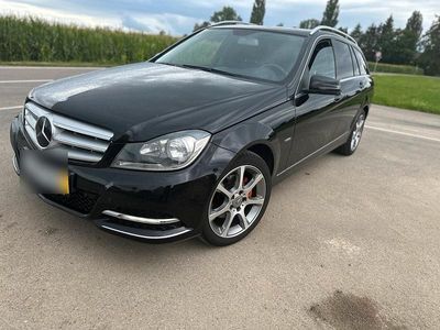 Mercedes C220