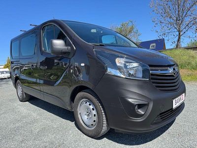 Usata Opel Vivaro 125 CV (91 kW) 2016 Nero Monovolume