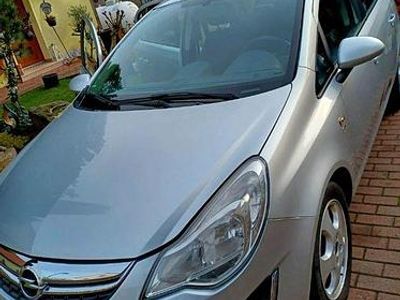 Gebraucht Opel Corsa Edition 95 PS (69 kW) 2012 Silber Kleinwagen