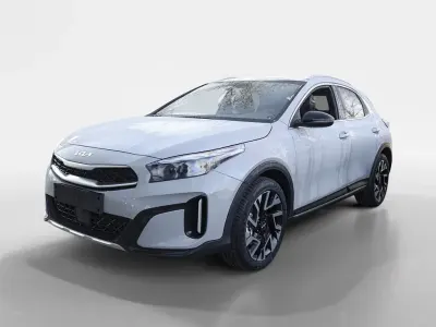 Neu Kia XCeed 150 PS (110 kW) 2026 Grau SUV