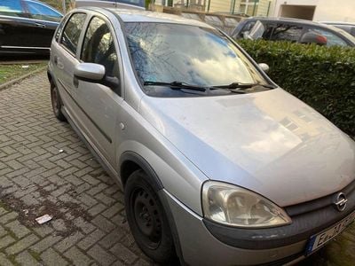 Gebraucht Opel Corsa 75 PS (55 kW) 2002 Silber Kleinwagen