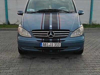 Blau Gebraucht 2004 Mercedes Viano Van / Kleinbus | 5.800 € (Fairer Preis)