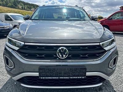 Gebraucht VW T-Roc Life 150 PS (110 kW) 2024 Grau SUV