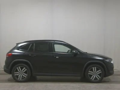Gebraucht Mercedes EQA250 Night 139 kW (190 PS) 2023 Schwarz SUV