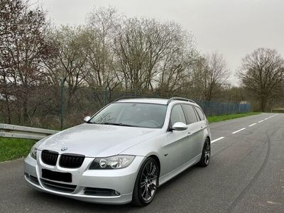 gebraucht BMW 325 E91 i (E90 E92)