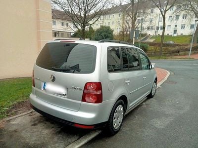 Gebraucht VW Touran 140 PS (102 kW) 2007 Grau Van / Kleinbus