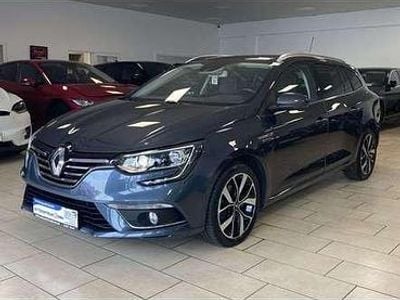 Grau Gebraucht 2019 Renault Mégane GrandTour Kombi | 15.000 €