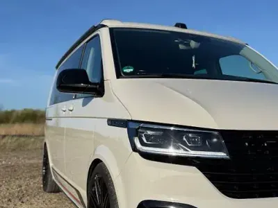 Gebraucht VW California Edition 150 PS (110 kW) 2024 Grau Van