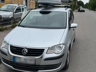 Gebraucht VW Touran 102 PS (75 kW) 2009 Silber Van / Kleinbus