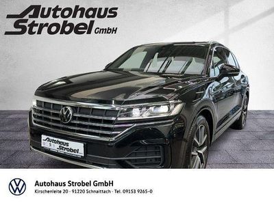 Gebraucht VW Touareg R-line 286 PS (210 kW) 2023 Grenadilschwarz metallic (metallic) SUV