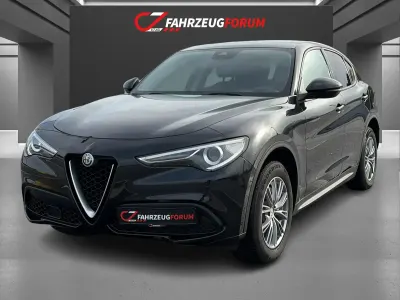 Gebraucht Alfa Romeo Stelvio Super 200 PS (147 kW) 2019 Schwarz SUV