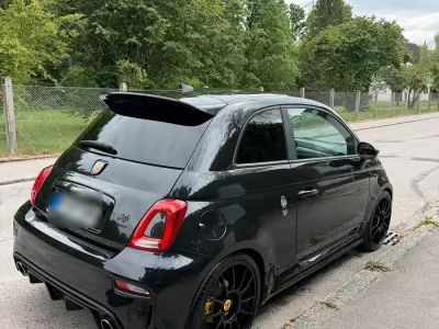 Gebraucht Abarth 595 Turismo 165 PS (121 kW) 2020 Schwarz Kleinwagen