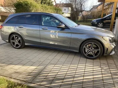 Gebraucht Mercedes C43 AMG AMG 390 PS (286 kW) 2019 Grau Limousine