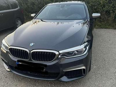 Gebraucht BMW M550 530 PS (389 kW) 2020 Grau Limousine