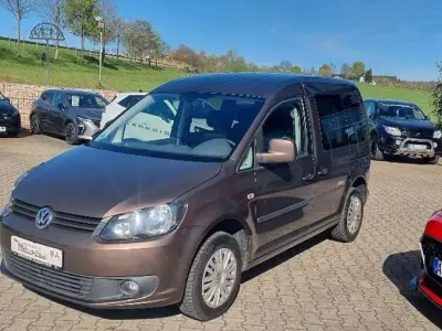 Gebraucht VW Caddy Edition 105 PS (77 kW) 2013 Braun Van / Kleinbus