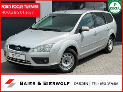 Gebraucht Ford Focus Ghia 101 PS (74 kW) 2005 Polarsilber metallic Kombi