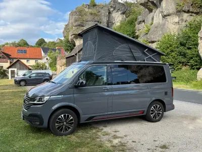 Gebraucht VW California Edition 150 PS (110 kW) 2022 Grau Van