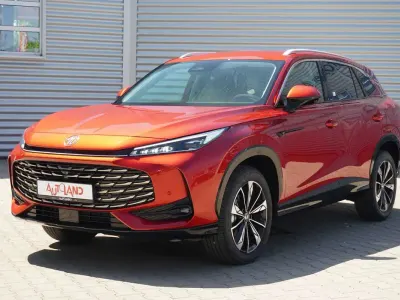 Neu MG HS Luxury 170 PS (125 kW) 2025 Andere SUV
