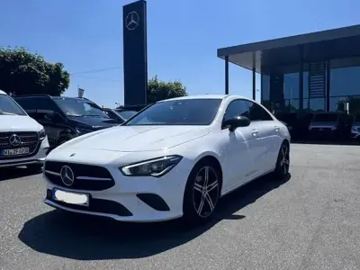 Gebraucht Mercedes CLA180 136 PS (100 kW) 2020 Weiß Coupé