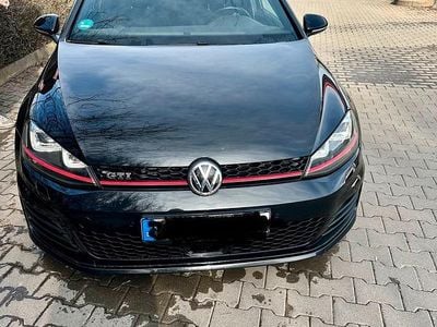 Gebraucht VW Golf VII GTI 230 PS (169 kW) 2017 Schwarz Limousine