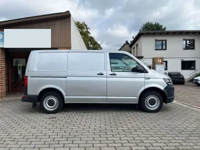Gebraucht VW T6 150 PS (110 kW) 2016 Reflexsilber metallic Van