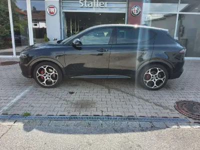 Gebraucht Alfa Romeo Tonale Veloce 160 PS (117 kW) 2024 Schwarz SUV