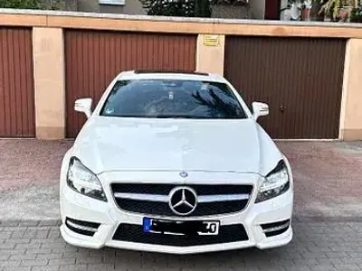 Gebraucht Mercedes CLS350 AMG 306 PS (225 kW) 2011 Weiß Coupé
