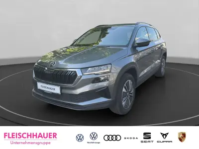 Gebraucht Skoda Karoq Tour 150 PS (110 kW) 2023 Grau SUV
