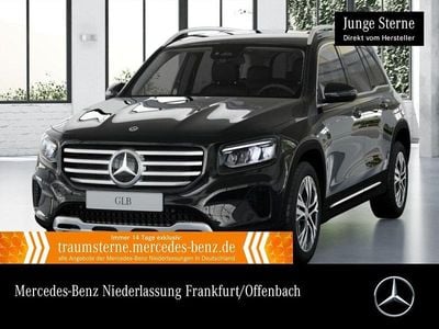 Mercedes GLB220